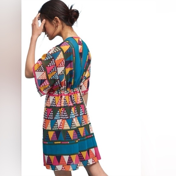 Maeve Multicolor Geometric cover up Anthropologie - Picture 6 of 12